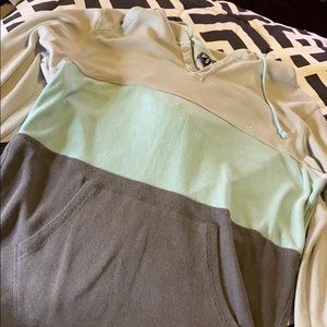 Men’s Volcom hoodie